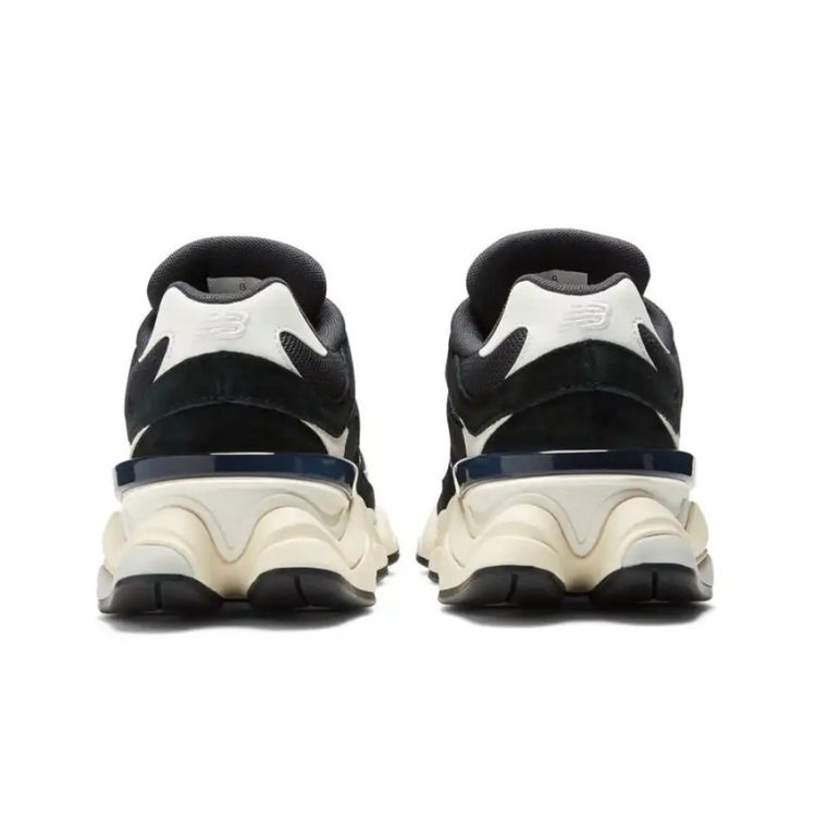 NB 9060 Preto/Branco - New Balance